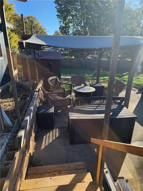 Property Photo:  307 N 14th Street  MO 64485 