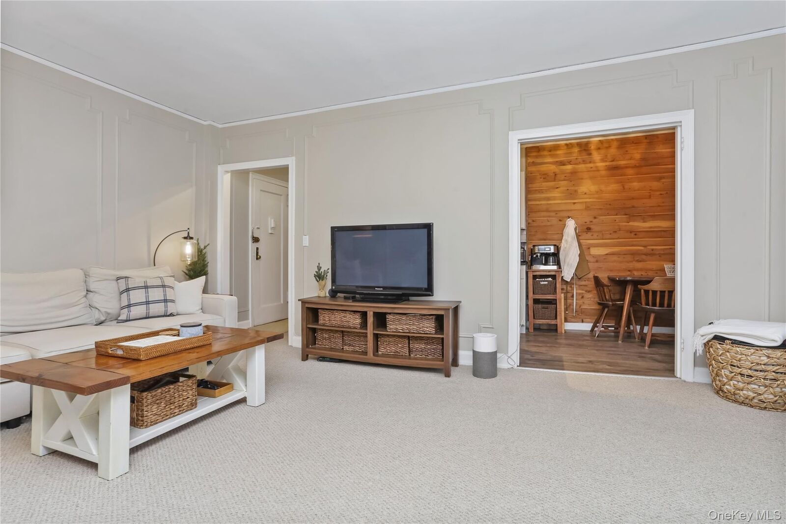 Property Photo: 155 Centre Ave 5E NY 10805