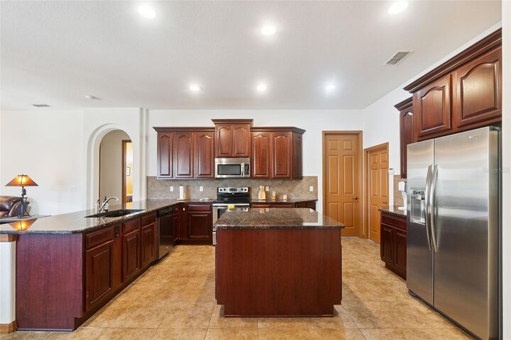 Property Photo:  2921 Falconhill Drive  FL 32712 