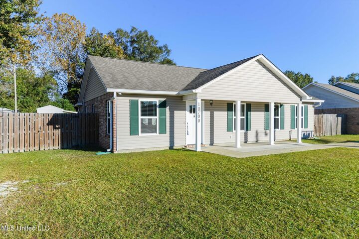 Property Photo: 10700 Dogwood Street MS 39565