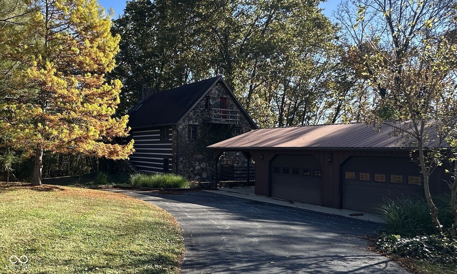 Property Photo: 9600 E State Road 46 IN 47401