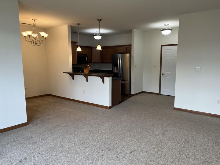 Property Photo: W197n16925 Stonewall Dr 212 WI 53037