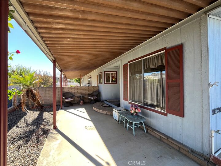 Property Photo: 1645 Sonora CA 92543