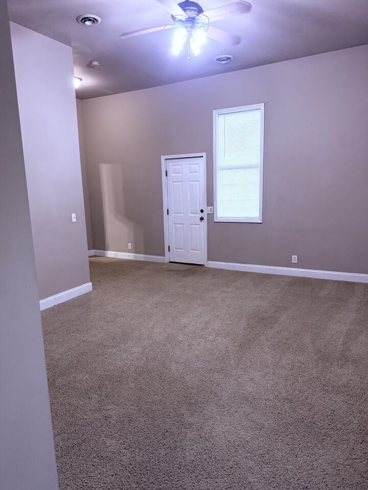 Property Photo: 2505 Old Greenbrier Pike TN 37073