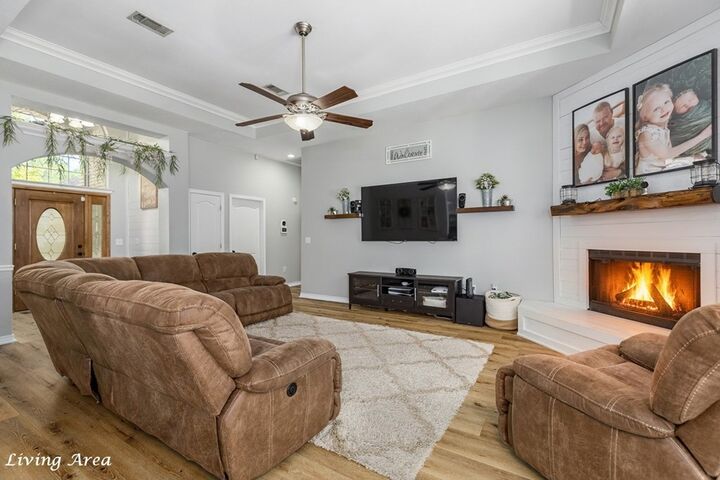 Property Photo: 158 Creekwood Dr TX 75949