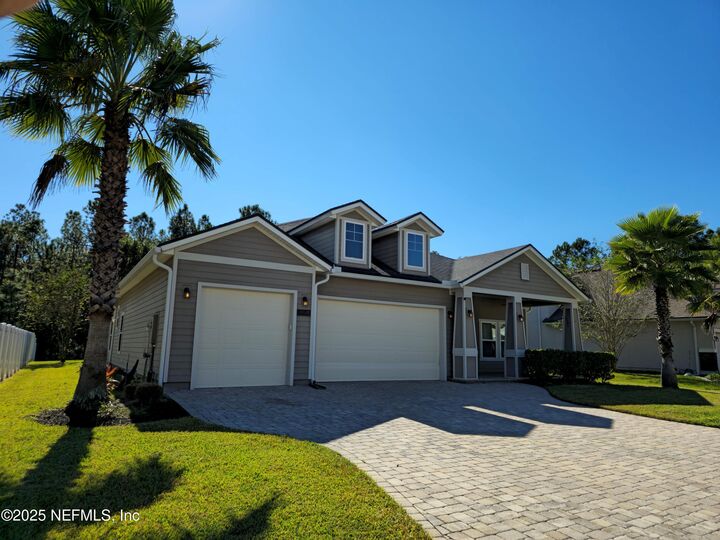 Property Photo: 204 Balvenie Drive FL 32259