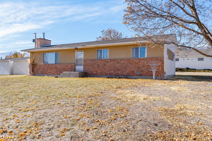 2297 Middle Bear Creek Road  Victor MT 59875 photo