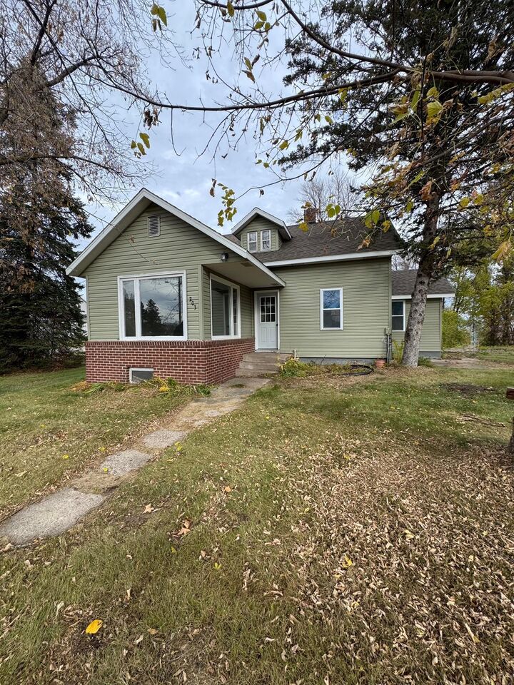 Property Photo: 203 2nd Avenue N MN 56528