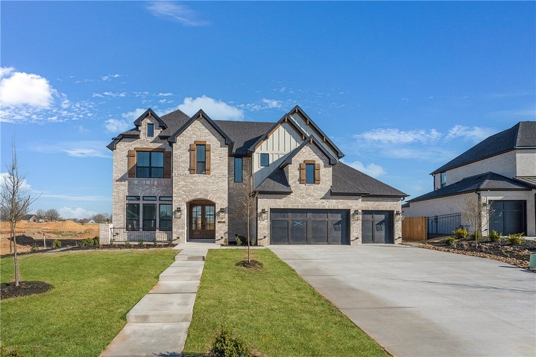 Property Photo: 8803 W Starry Night Drive AR 72713