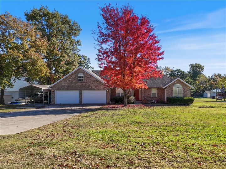 Property Photo: 12161 Shore Drive AR 72745