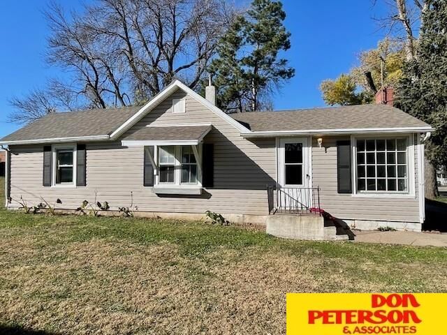 Property Photo:  103 W Elm Street  NE 68015 