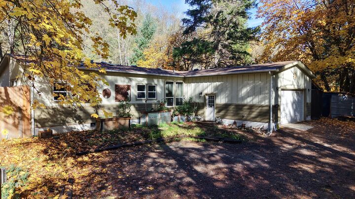 Property Photo:  52 Dodes Creek Road  OR 97541 