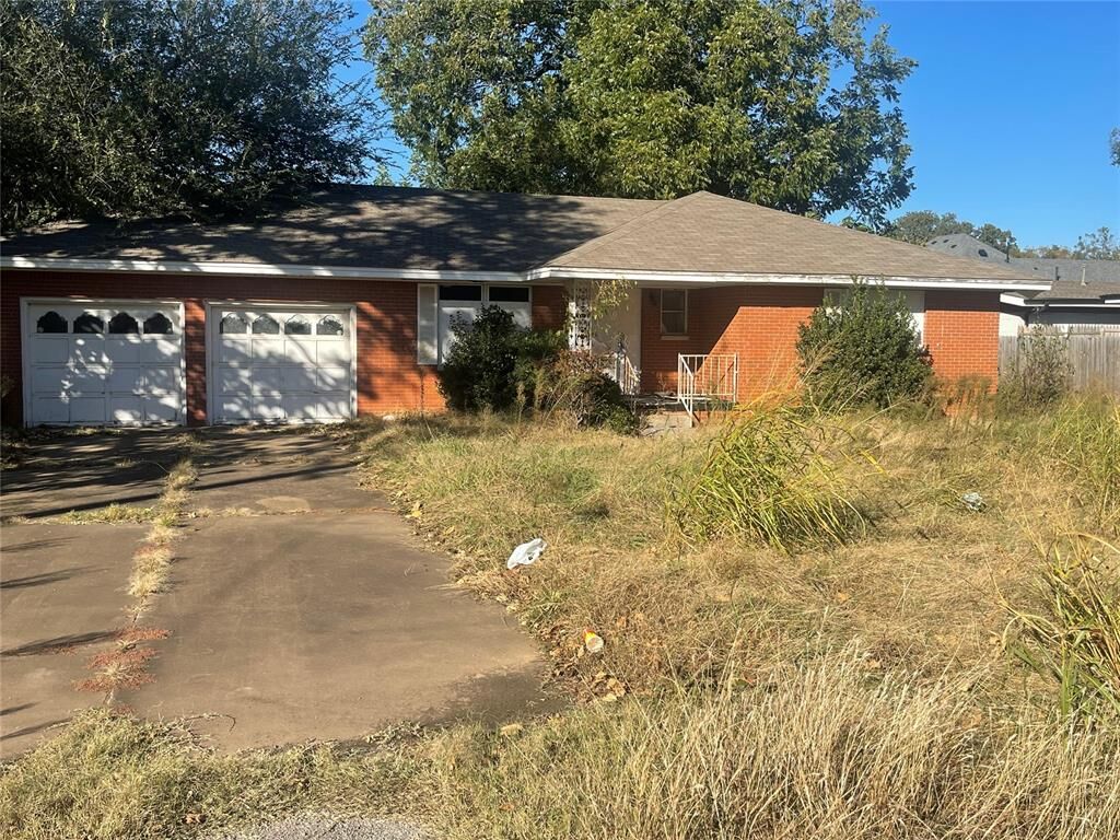 Property Photo:  6909 NW 11th Street  OK 73127 