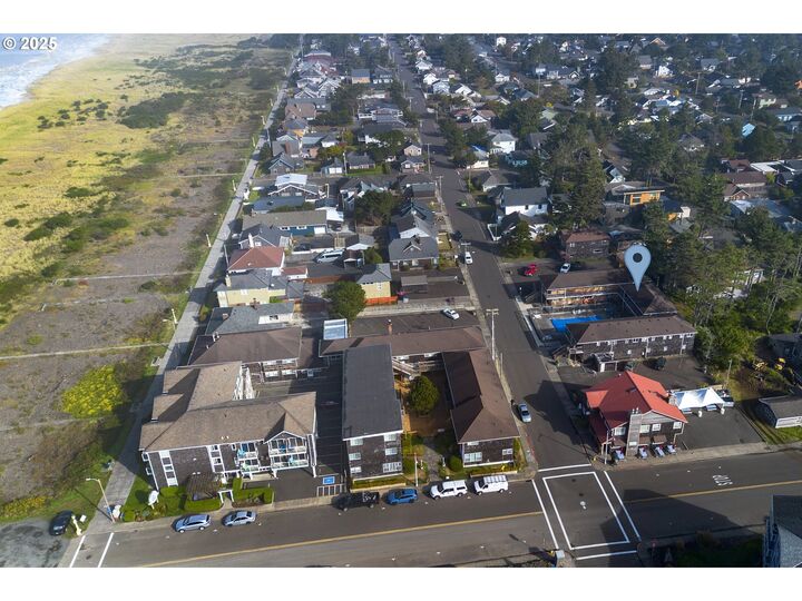 Property Photo: 2233 Beach Dr 40 OR 97138