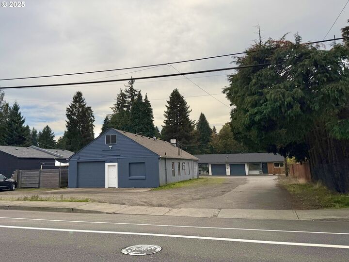 Property Photo:  4001 E 18th St  WA 98661