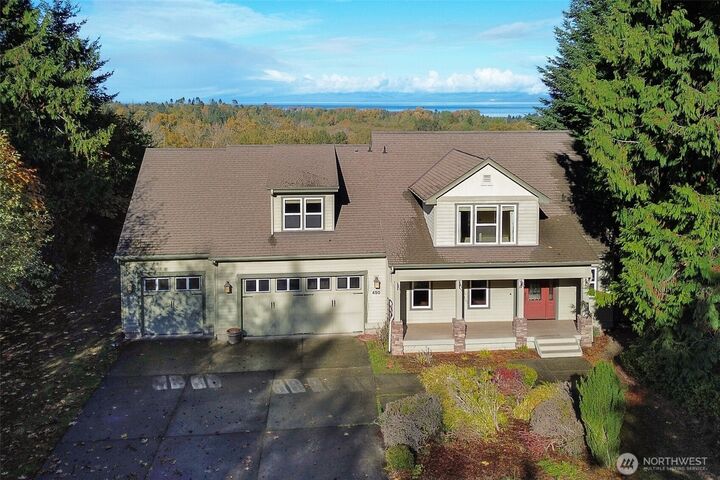 450  Elwha Bluffs Road  Port Angeles WA 98363 photo
