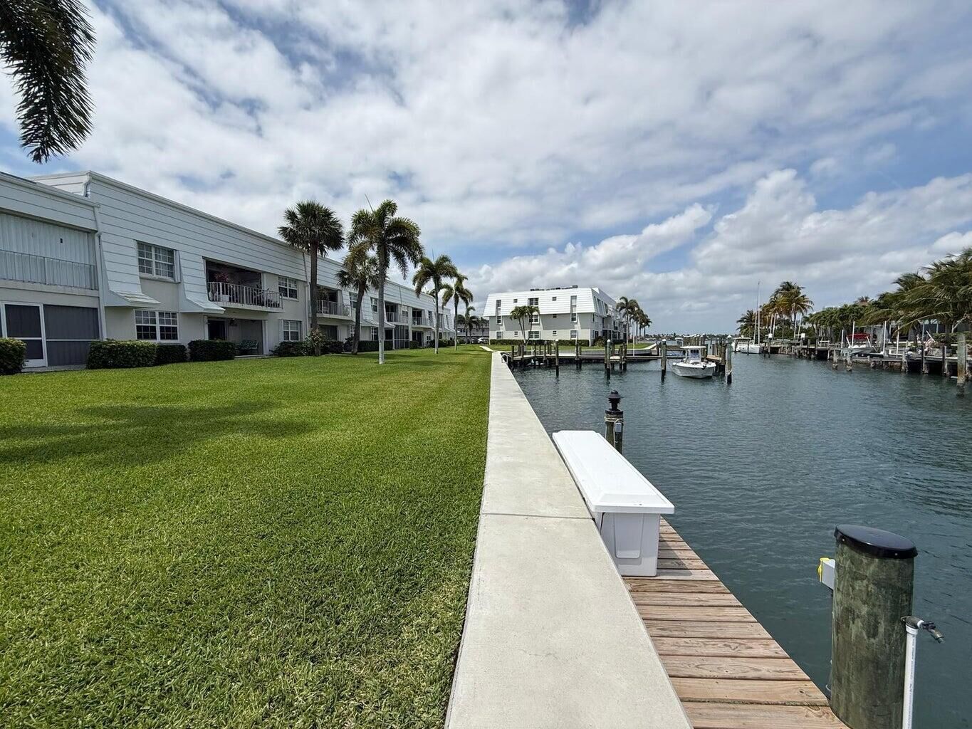 Property Photo: 1050 Sugar Sands Boulevard 178 FL 33404