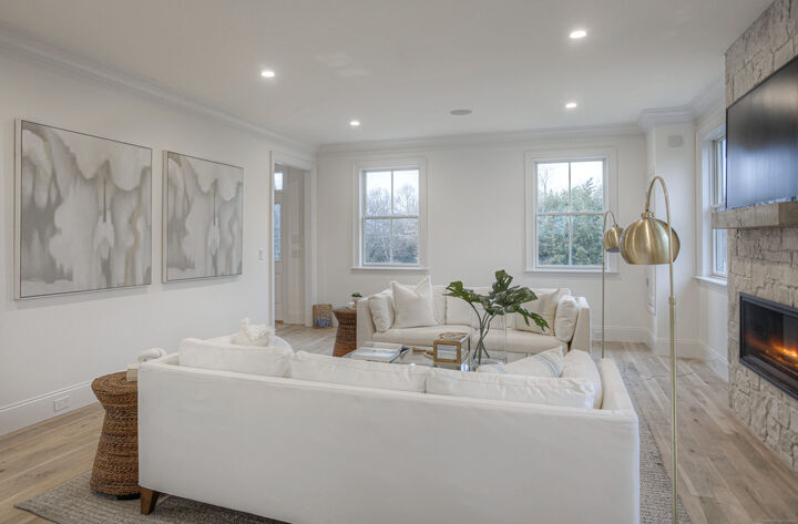 Property Photo:  3 Nassau Road  CT 06880 