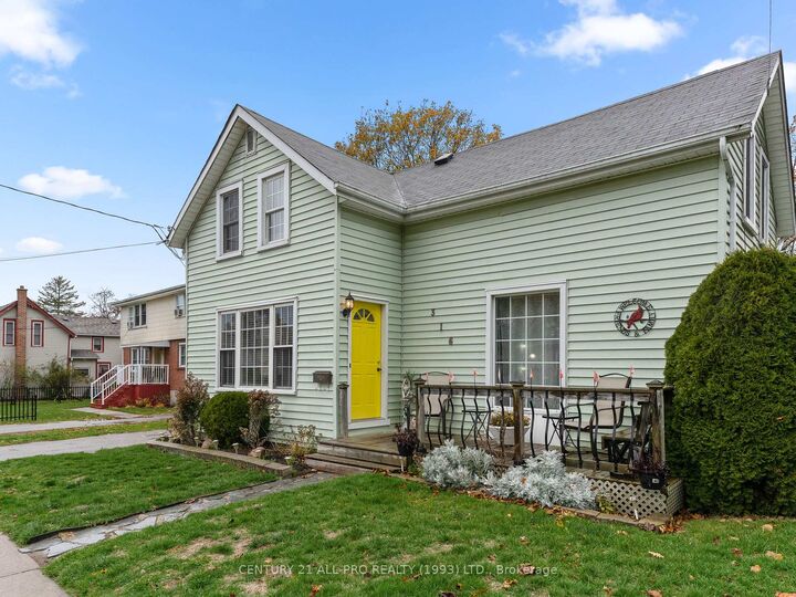 Photo de la propriété:  316 Tweed Street  ON K9A 2R9 