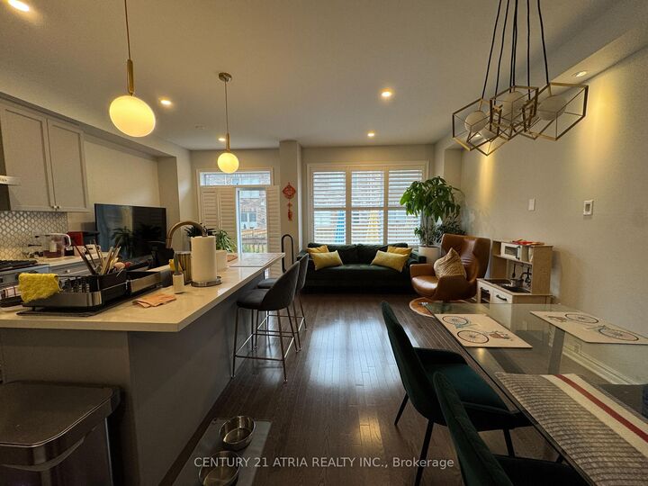 Photo de la propriété:  8 Marlborough Street  ON L1R 0R2