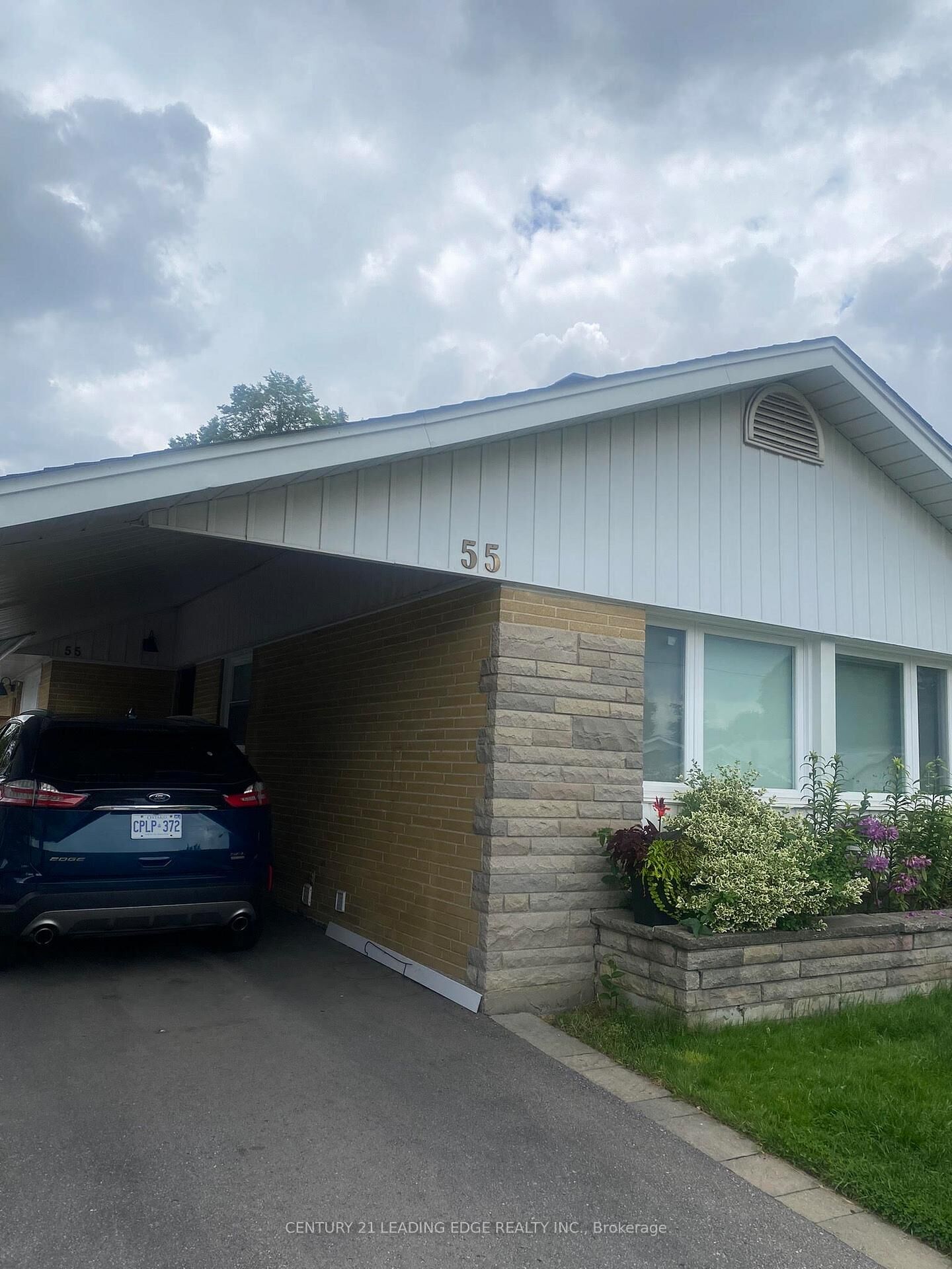 Property Photo:  55 Deerfield Road Bsmt  ON M1K 4X2 