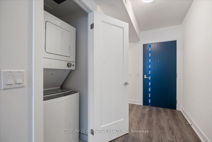 Photo de la propriété: 2545 Simcoe St N Street N 1201 ON L1H 7K4