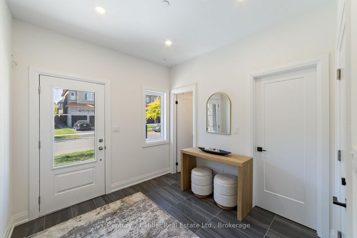 Property Photo: 2150 Trafalgar Road 52 ON L6H 8A5