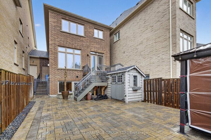 45 Robert Berry Crescent  King ON L7B 1L6 photo