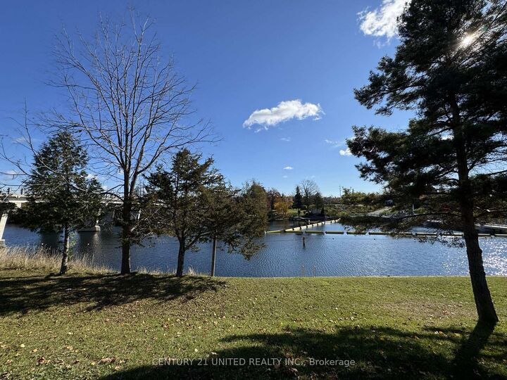 Property Photo:  811 Morphet Avenue  ON K9J 2X7