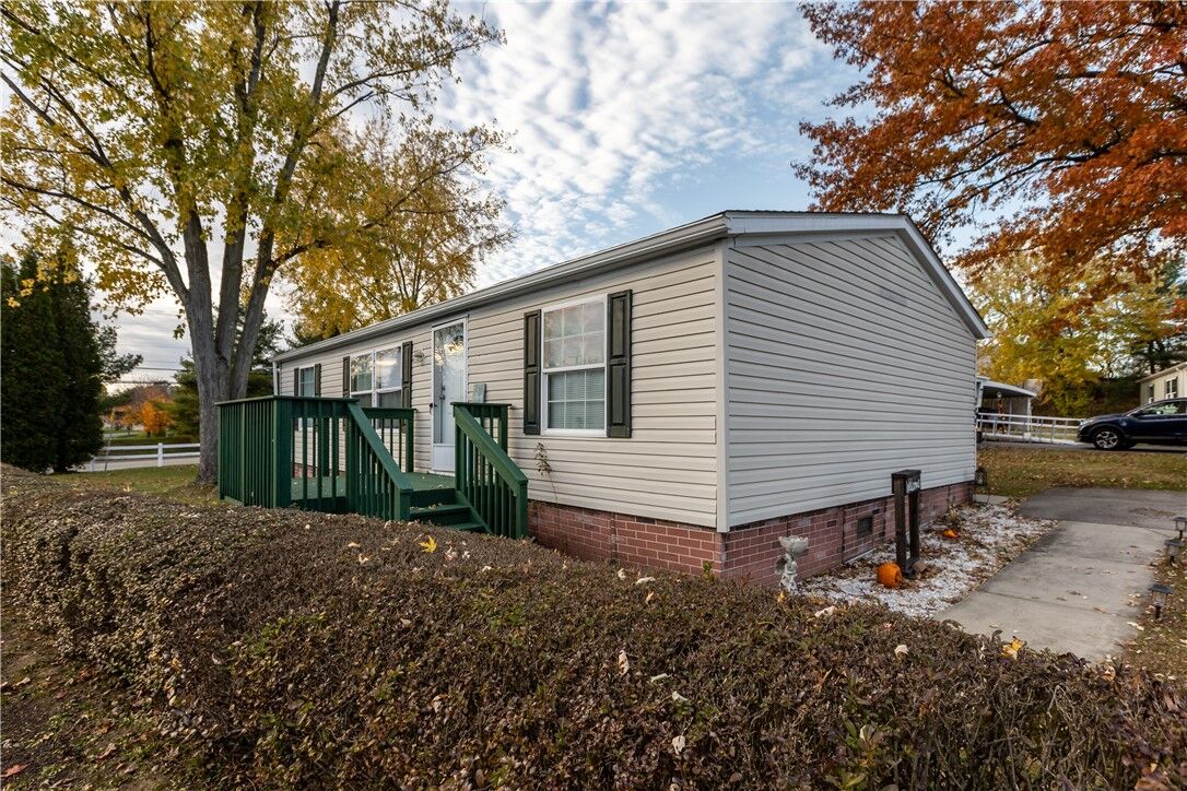 Property Photo:  209 North Ct  PA 16066 