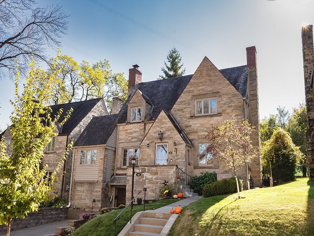 Property Photo:  621 Beverly Rd  PA 15243 