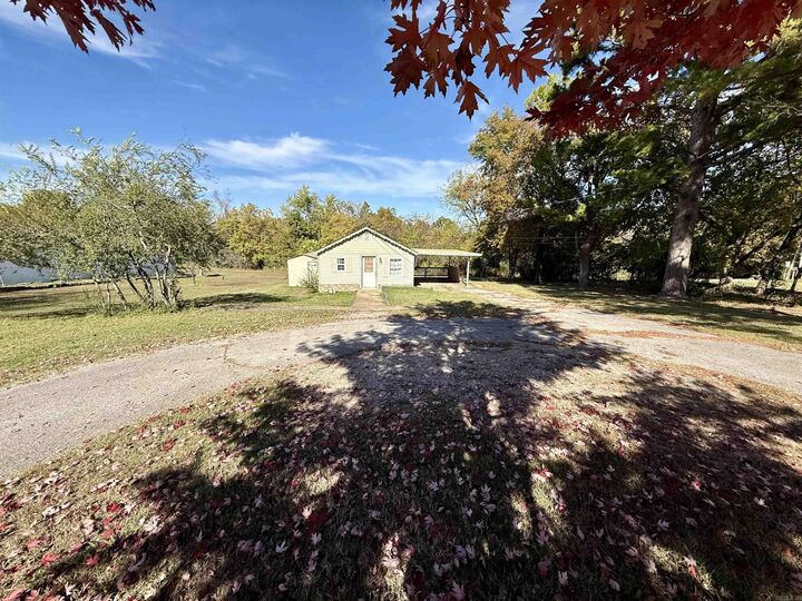 Property Photo: 6445 W Hwy 178 AR 72642