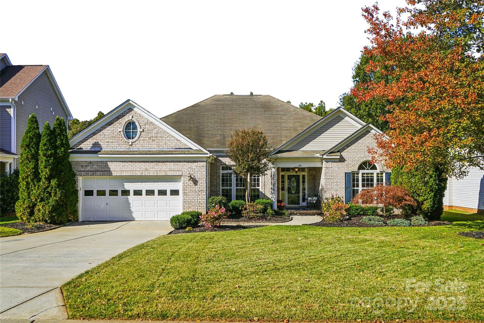 Property Photo: 120 Elizabeth Hearth Road NC 28115