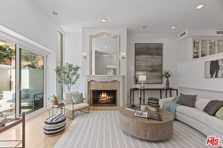 Property Photo: 9501 W Olympic Blvd CA 90212