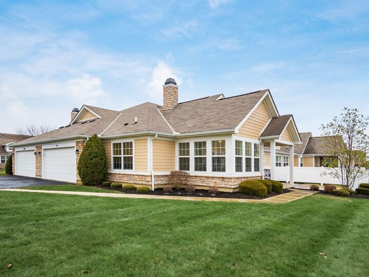 Property Photo:  7021 Kinsale Lane  OH 43065 