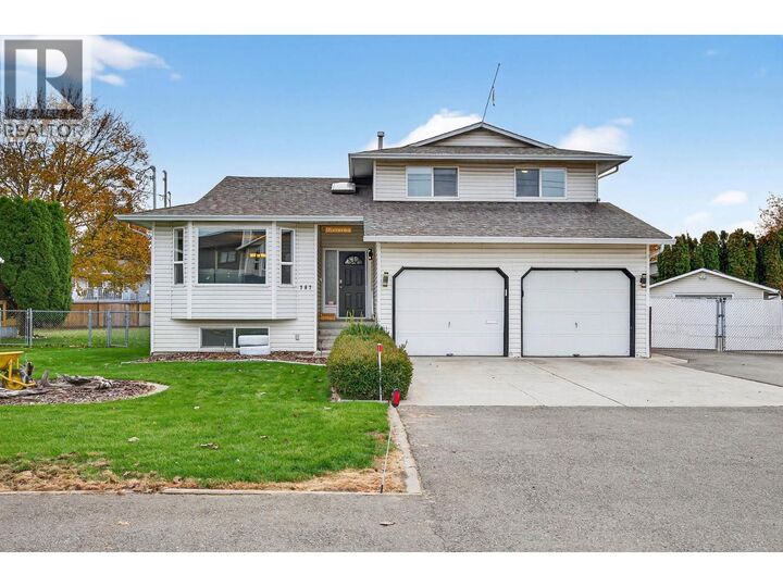 Property Photo: 787 Morven Drive BC V2B 7T7