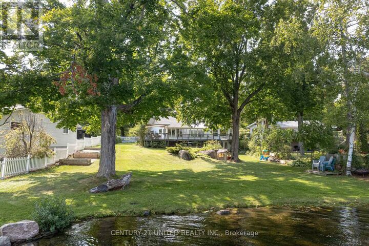 1105 Primrose Lane  Selwyn ON K9J 6X5 photo