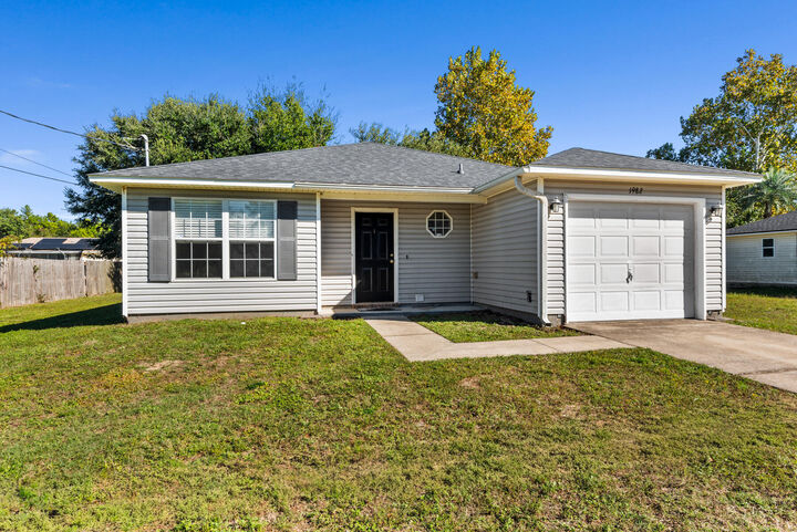 1982 Pentagon Street  Gulf Breeze FL 32563 photo