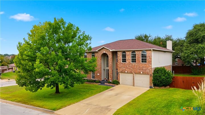 Property Photo: 112 Mission Drive TX 76548