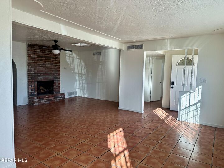 Property Photo: 4735 Blossom Avenue TX 79924