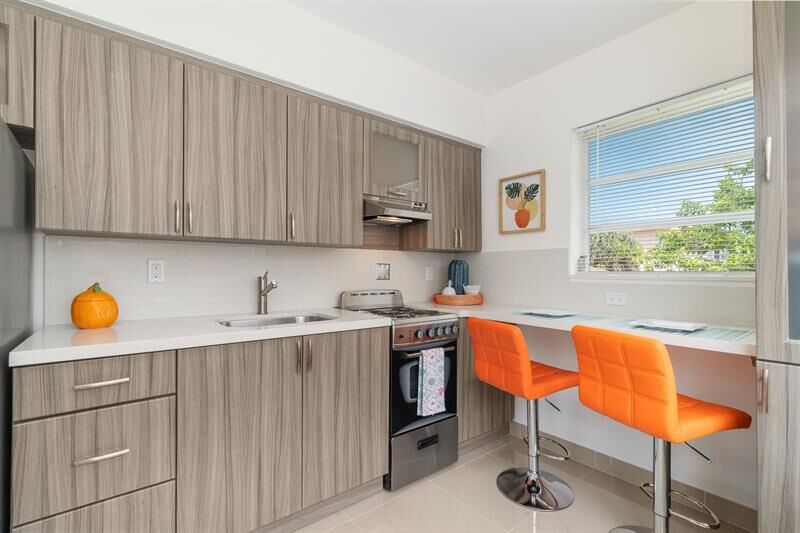 Property Photo:  620 NE 2nd Ct 203  FL 33009 