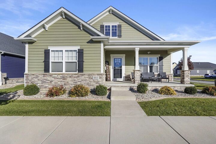 802 Hayfield Drive  Crown Point IN 46307 photo