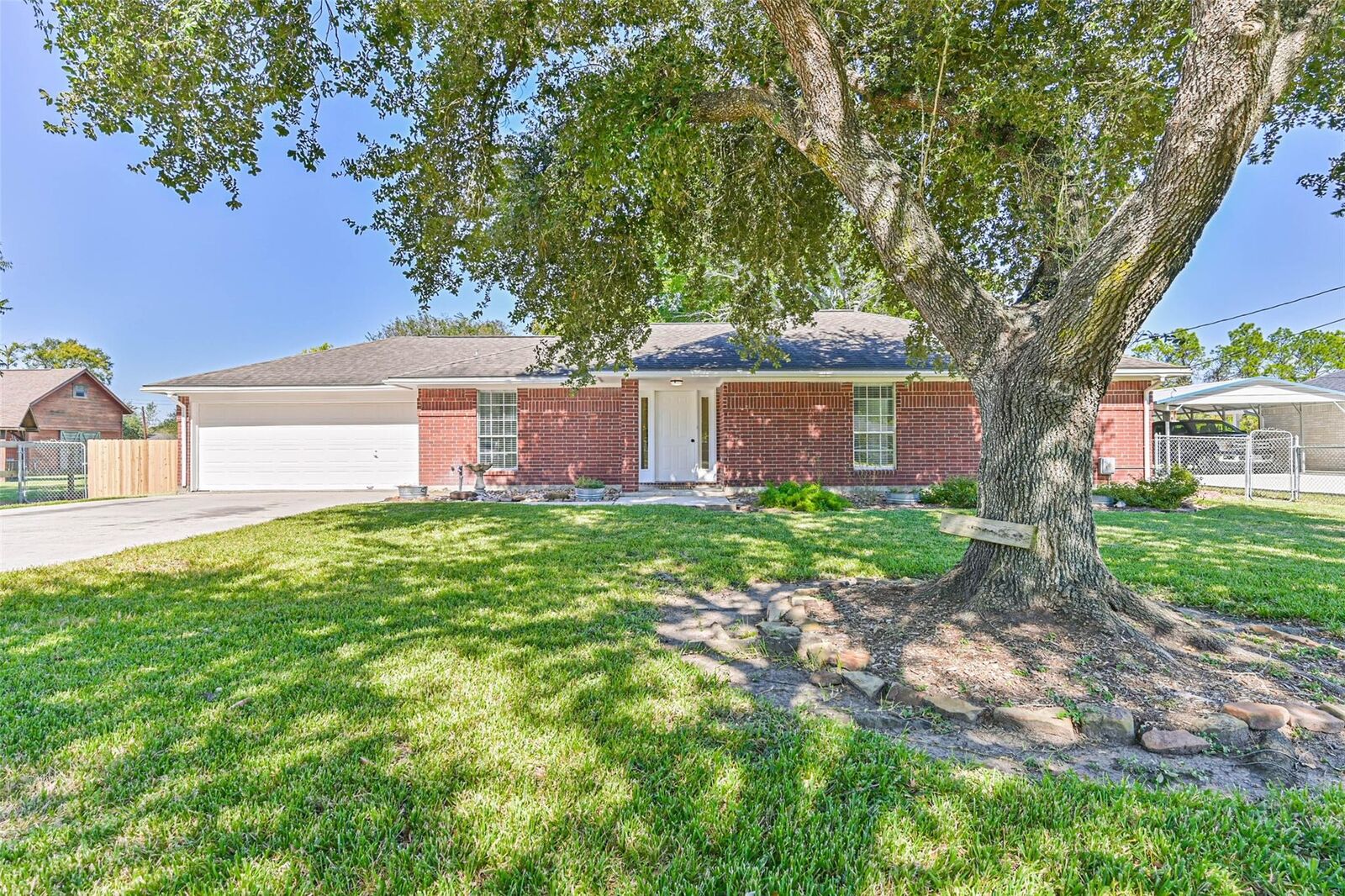Property Photo:  6417 Scott Lane  TX 77581 