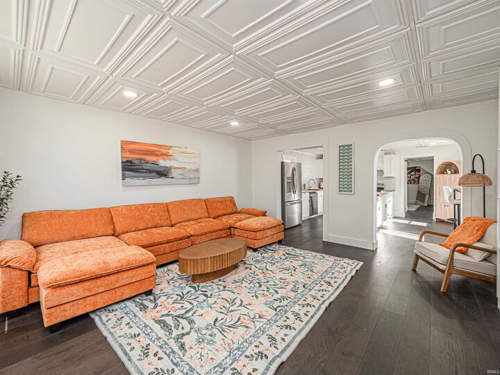 Property Photo:  507 N Eleventh Avenue  IN 47712 