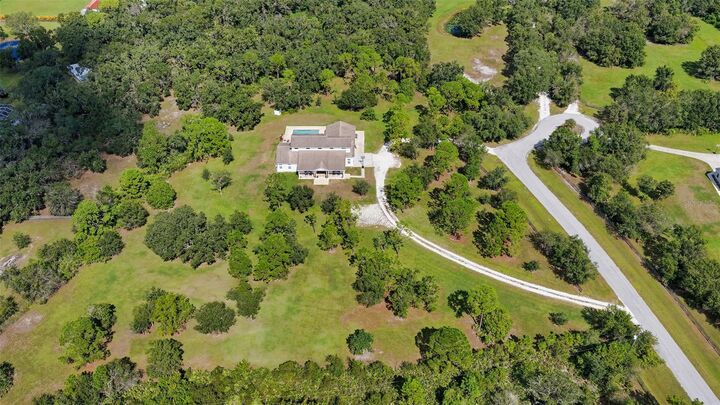 Property Photo:  1408 Oak Hammock Road  FL 34240 