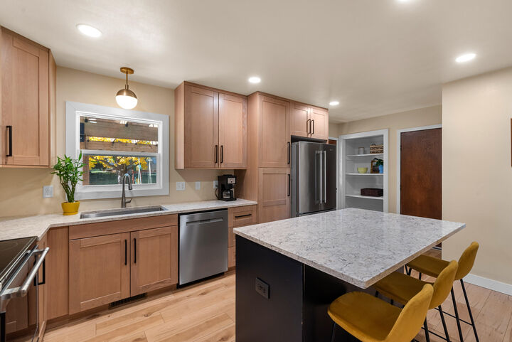 Property Photo: 1516 Center St WI 53098