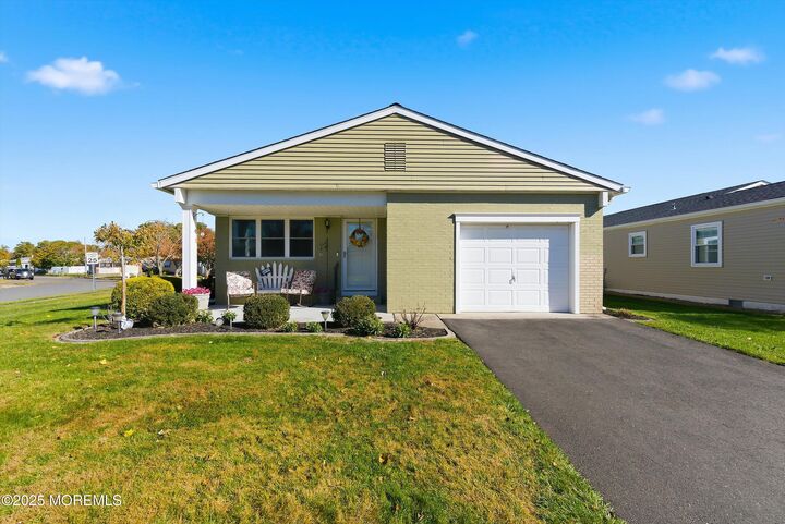 Property Photo: 25 Davenport Road W NJ 08757