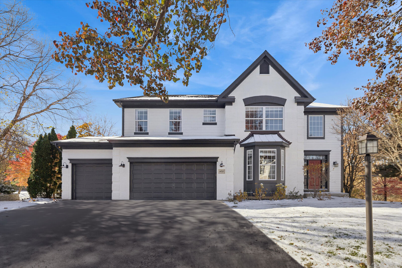 Property Photo: 1432 Cascade Lane IL 60010