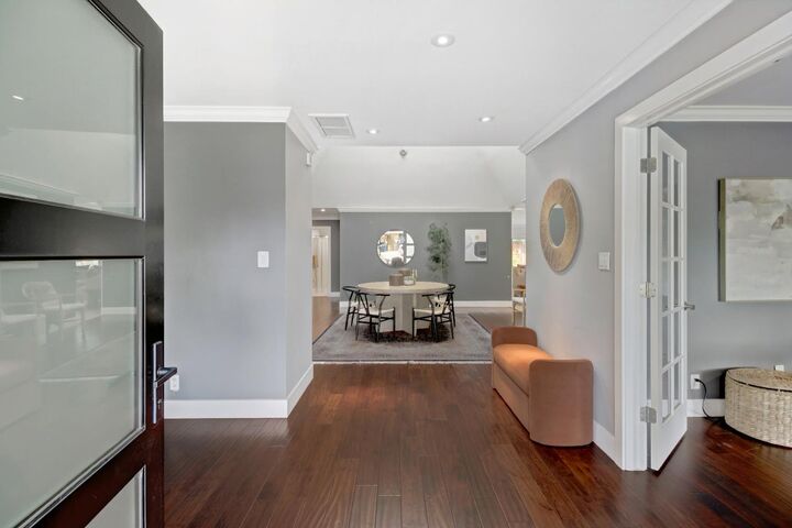 Property Photo: 2913 Royce Way CA 95864