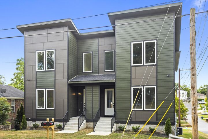 Property Photo: 2211 18th Ave N TN 37208